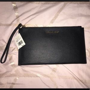 Michel Kors Black Leather Wrislet